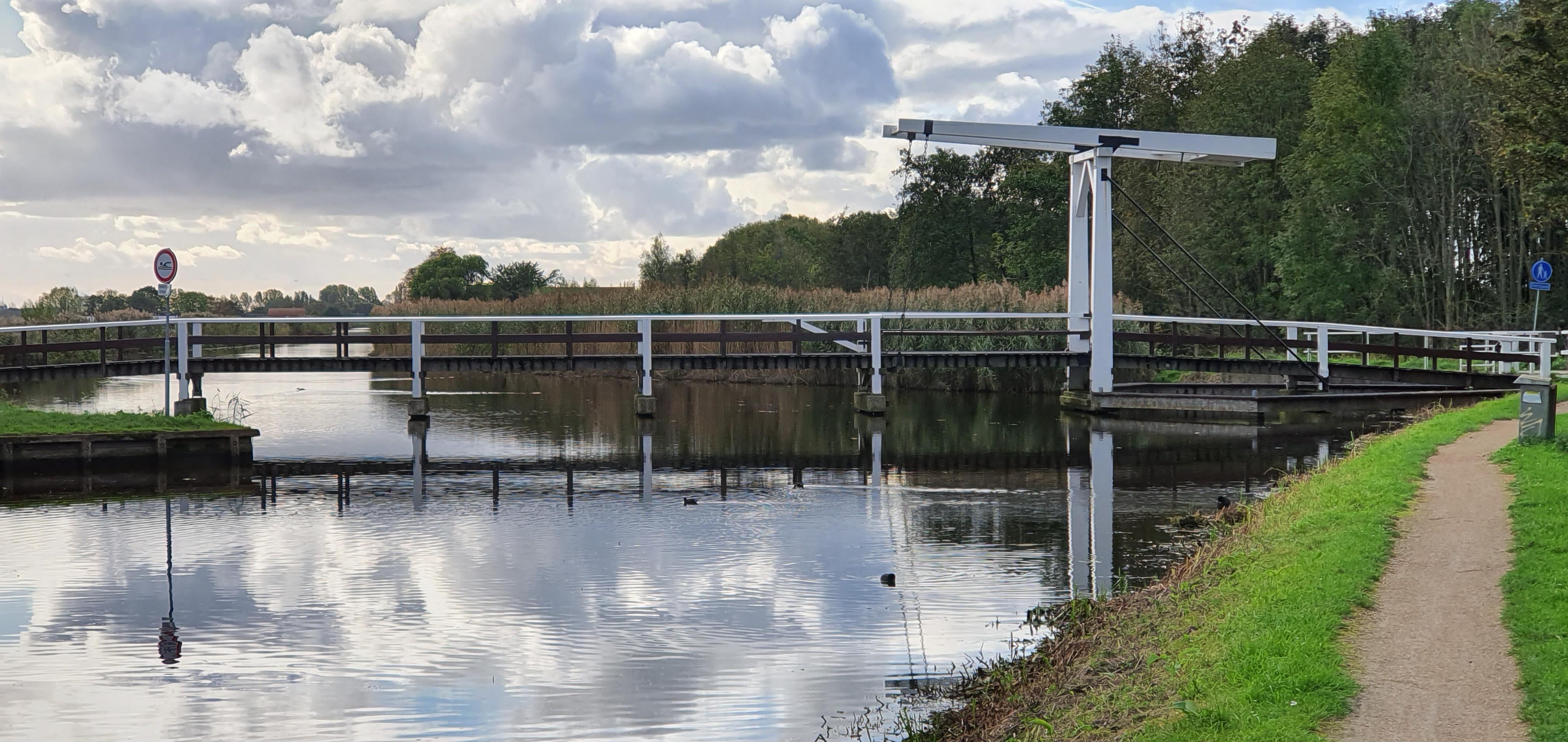 Bruggetje over de Berkelse Zweth door Jan Tukker 19